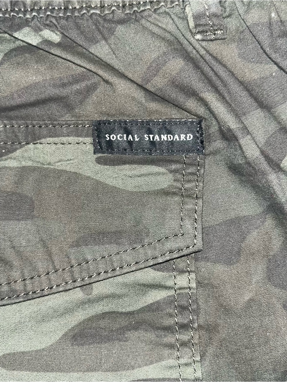 Women’s Camo Utility Shorts - Olive Green - Picture 3 of 5